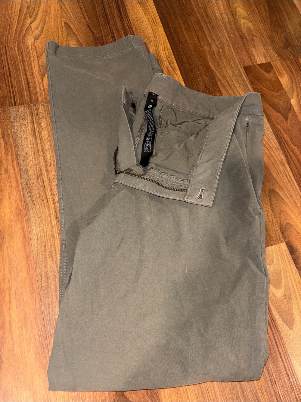 lululemon athletica Men's Olive Pants | 33 x 32